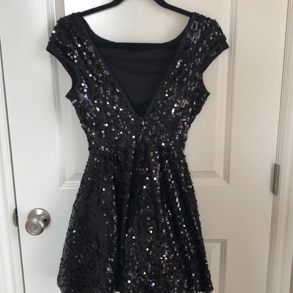 Black Sequin Dress - Picture 5 of 6